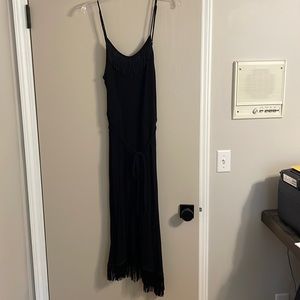 Like new- Kenzie brand slight high-low fringe dress